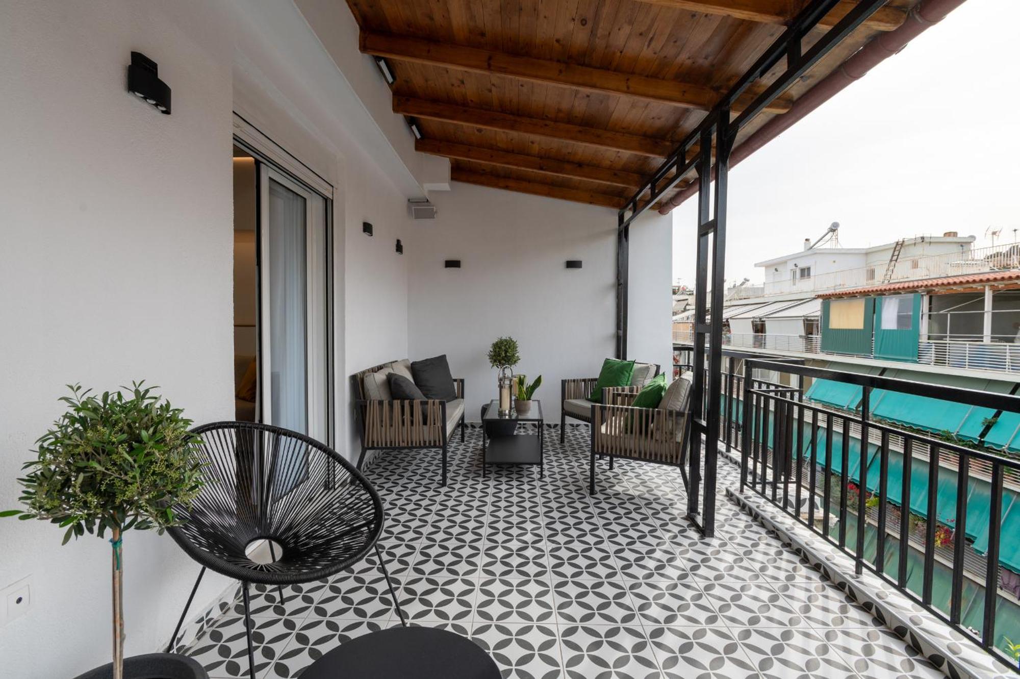 Апартаменты Acropolis Golden View Penthouse Афины Экстерьер фото